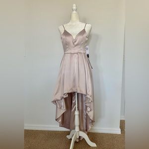 BRAND NEW Macy’s Sequin Hearts Light Pink Dress Size 1